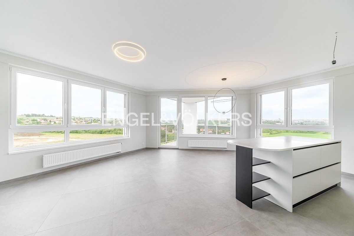 4+kk, Baarové 1292, Praha, 97 m²