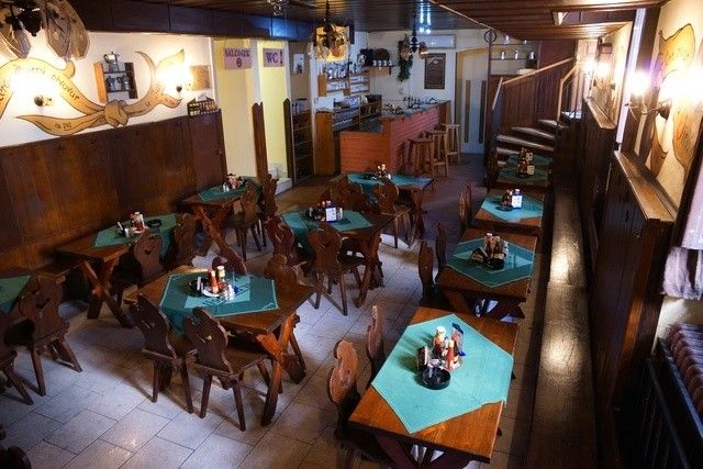 Restaurace, Praha, 120 00