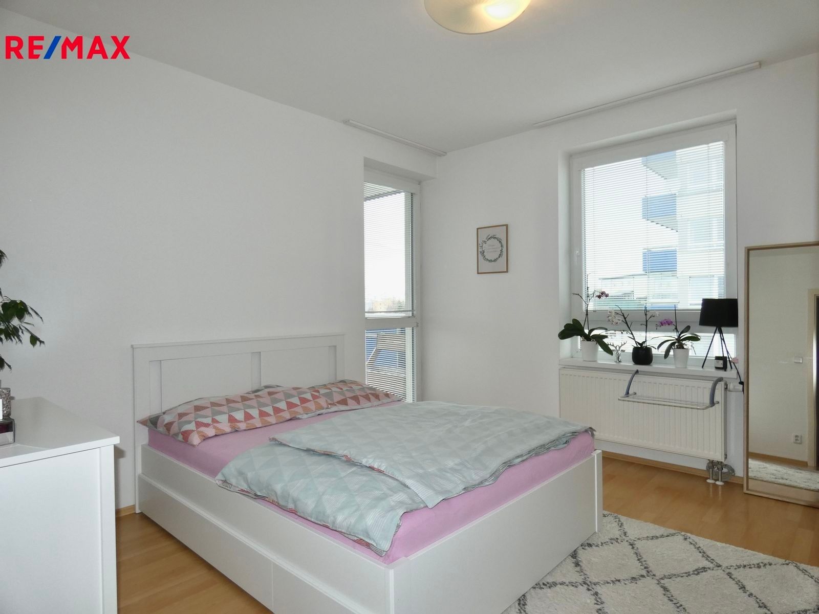 Pronájem byt 2+kk - Rubínová, Liberec, 74 m²