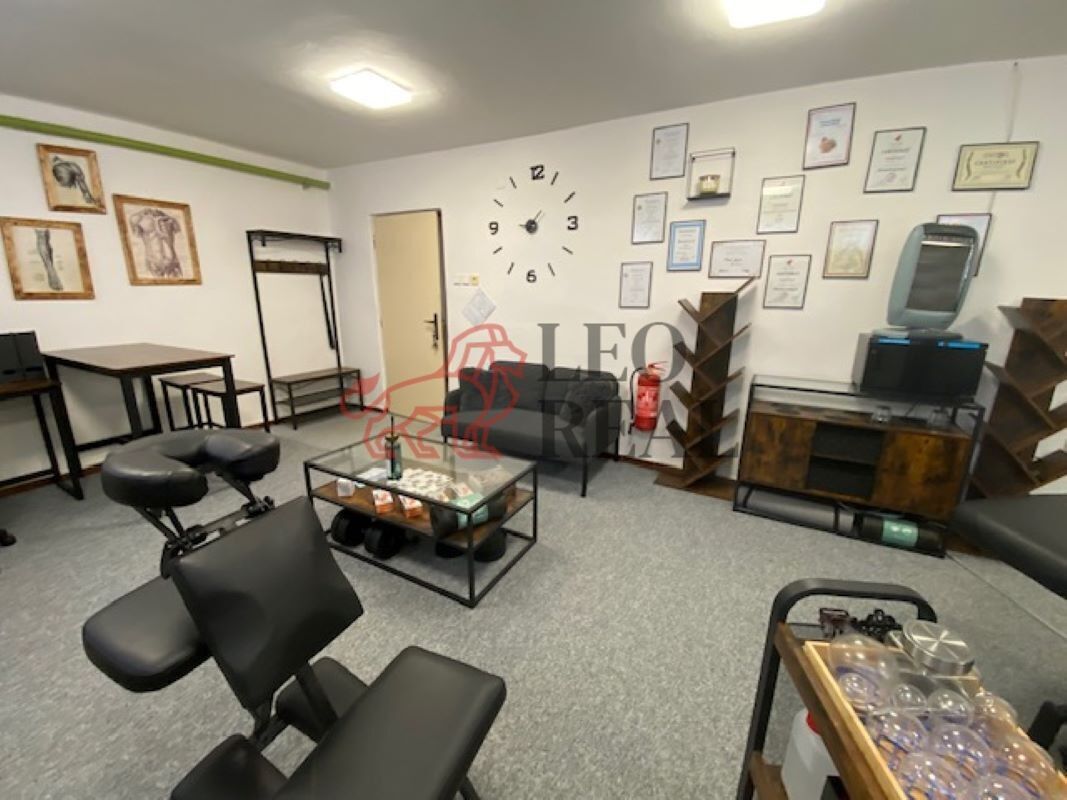 Pronájem obchodní prostory - Dukelská, Vyškov, 32 m²