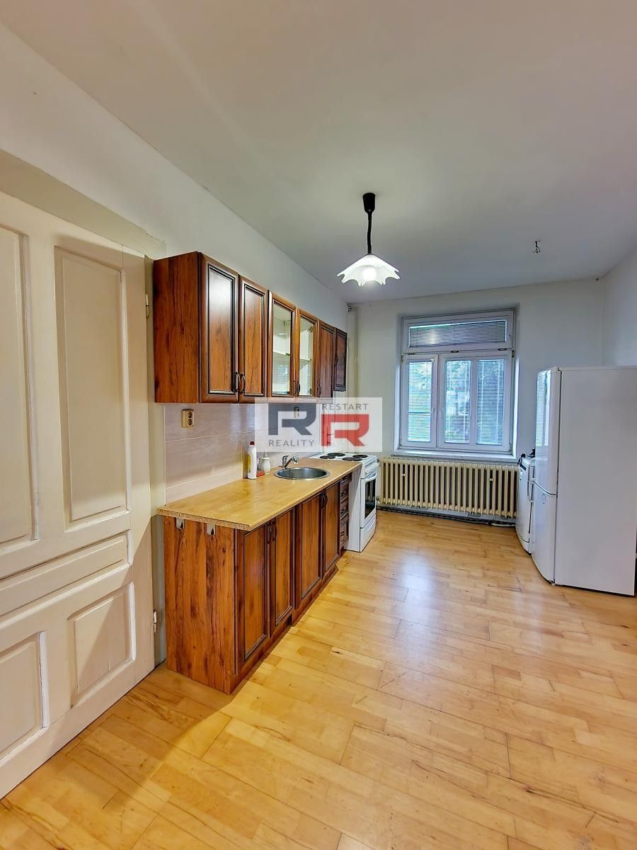 Pronájem byt 1+1 - Lazecká, Olomouc, 37 m²