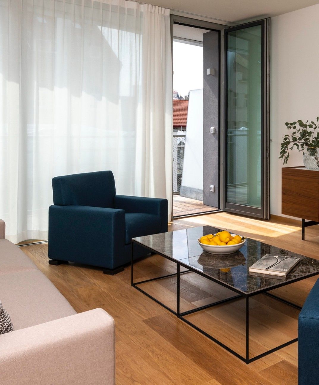 Pronájem byt 2+kk - Holečkova 3360/26, Praha, 113,6 m²