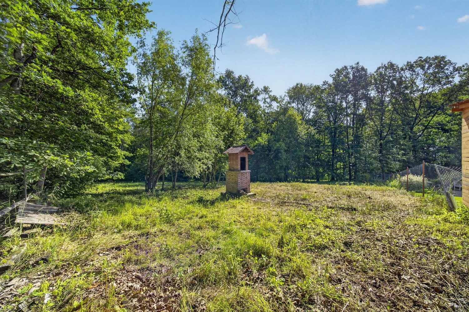 Pozemek pro bydlení, 2 167 m²