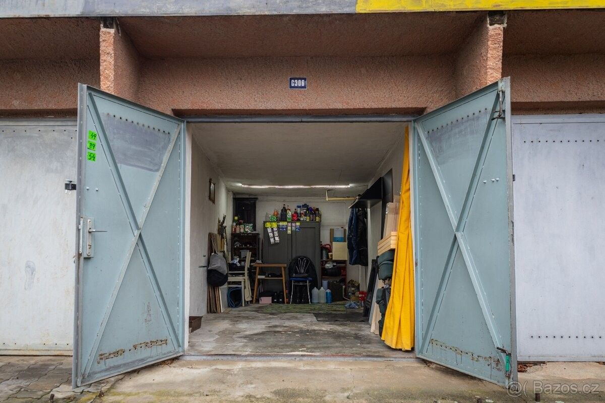 Prodej garáž - Znojmo, 669 02