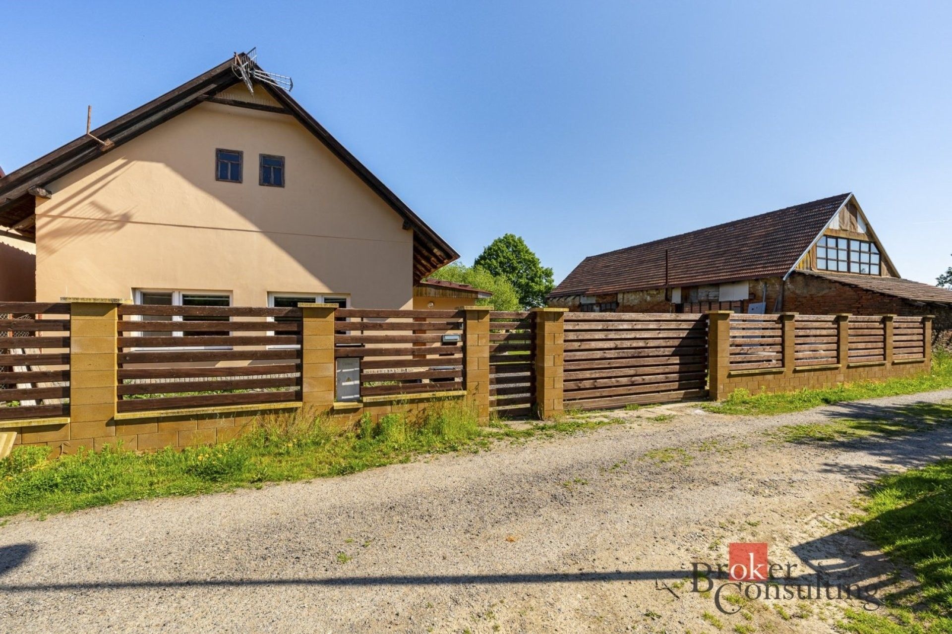 Rodinné domy, Kněž, Tis, 132 m² - 1