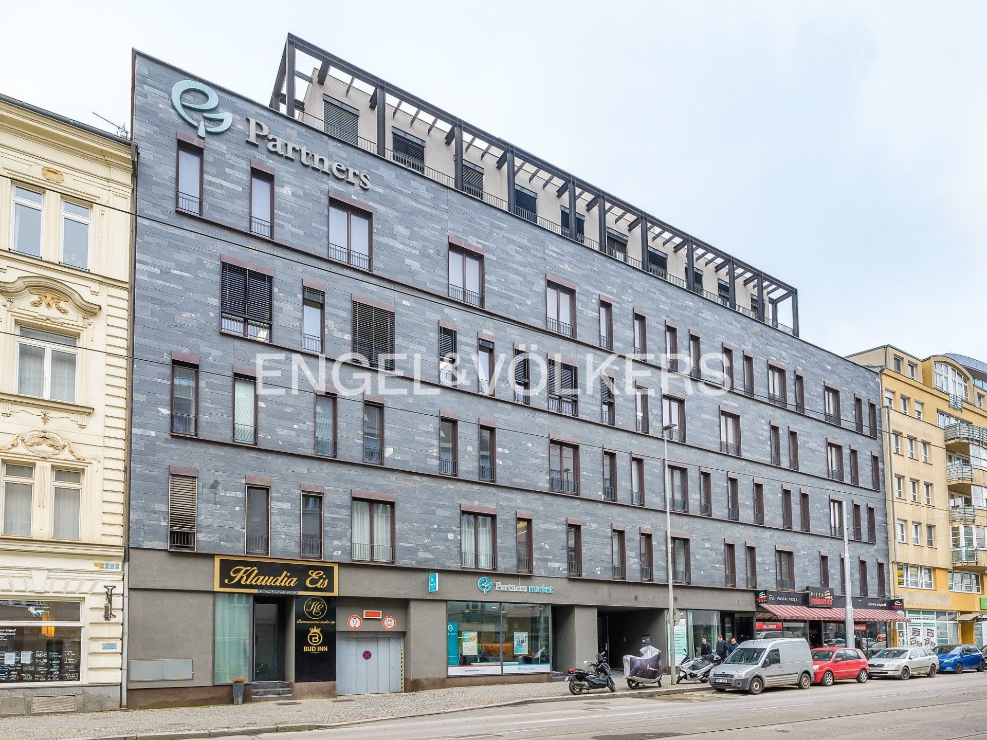 Kanceláře, Sokolovská 979, Praha, 672 m²