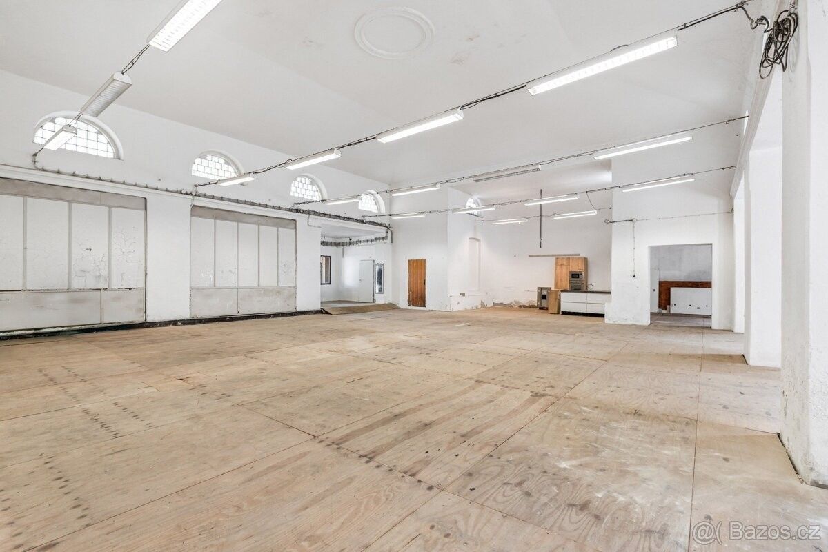 Sklady, Ústí nad Labem, 403 22