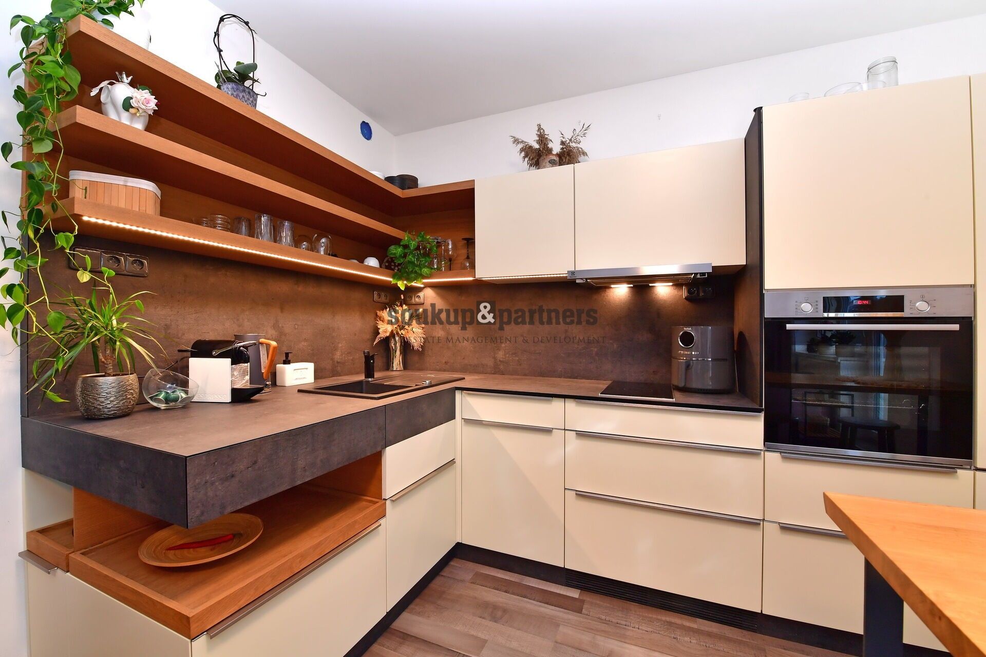 Prodej byt 1+kk - Uherova, Chýně, 33 m²