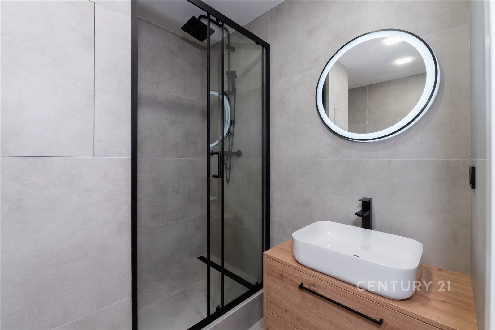 Pronájem byt 2+kk - U Zámeckého parku, Litvínov, 35 m²