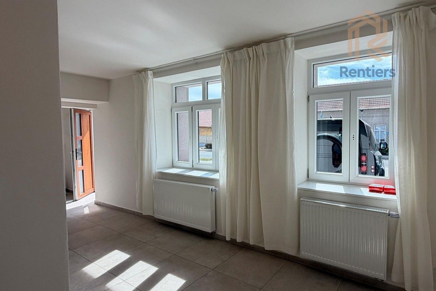Rodinný dům · 145 m² · Rostoklaty, okres Kolín, Středočeský kraj - 3