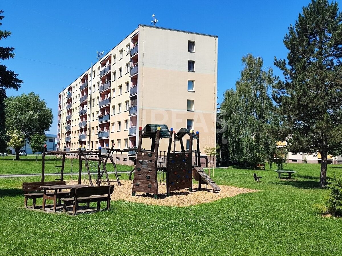 Byty, Holice v Čechách, 534 01 - 1