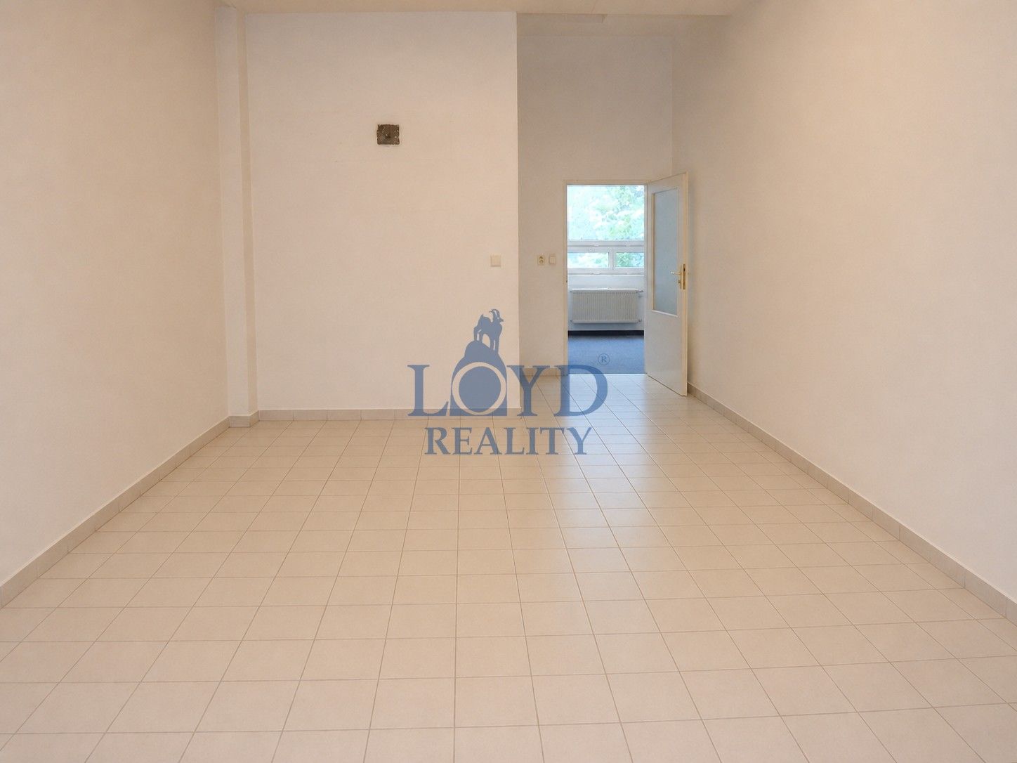 Kancelář · 274 m² · Sokolovská 996, Karlovy Vary Rybáře - 4