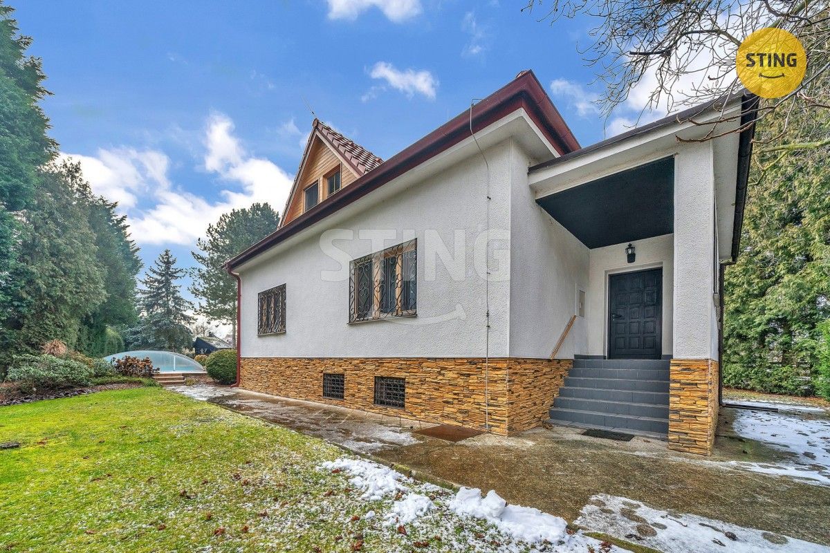 Rodinné domy, Hrubý Jeseník, 198 m²