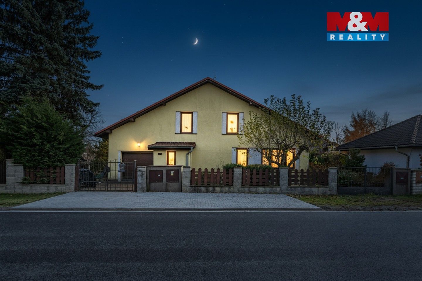 Prodej rodinný dům - Opletalova, Hřebeč, 184 m²