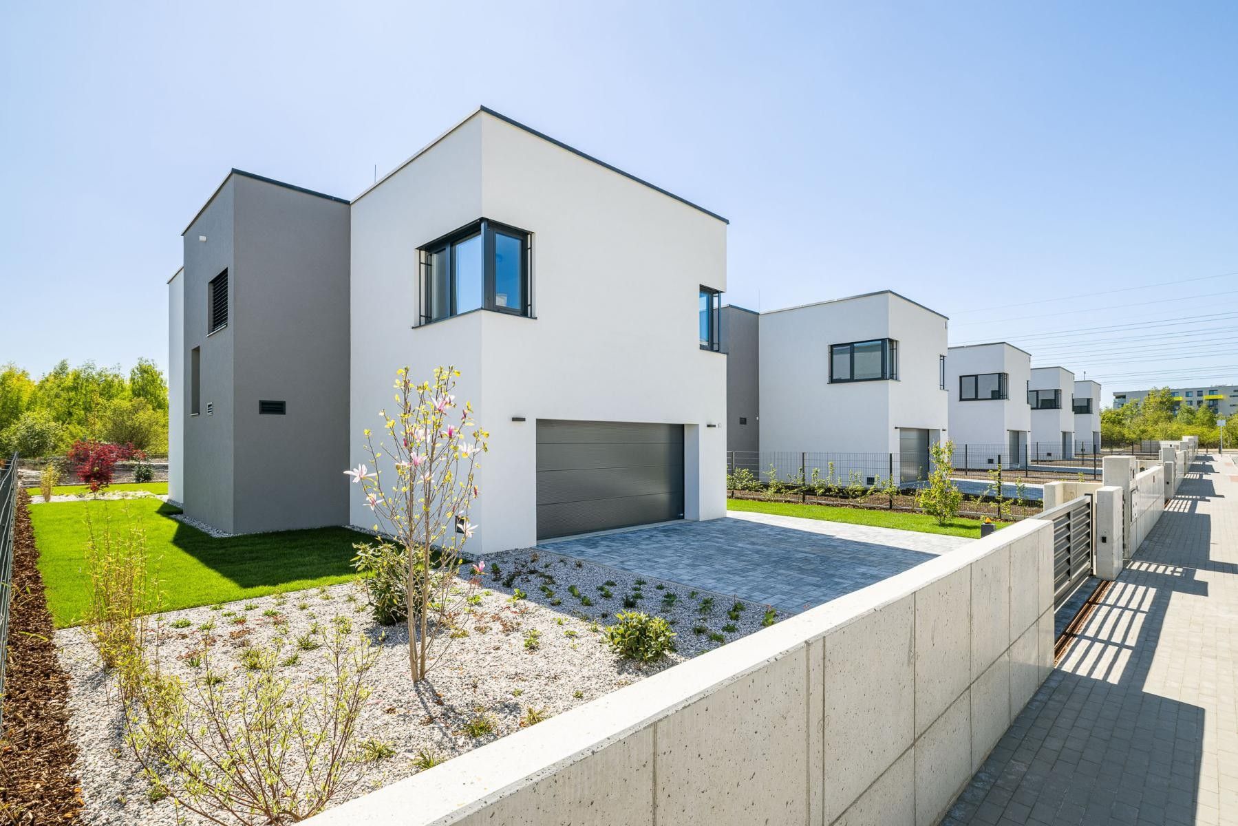Rodinný dům · 295 m² · Blažimská  , Praha Chodov - 3
