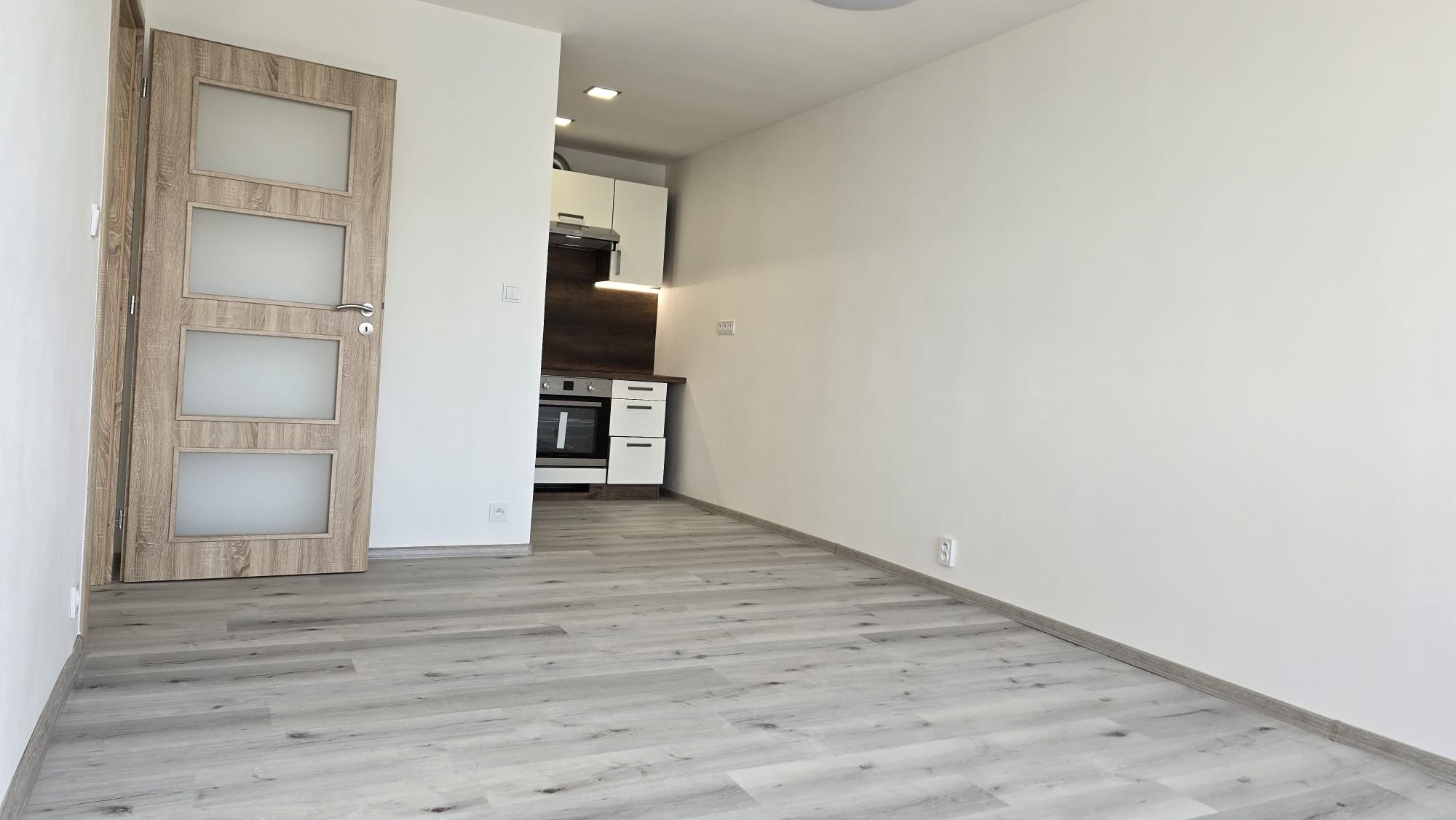 Prodej byt 2+kk - Kardašovská, Praha 9, 45 m² - 5