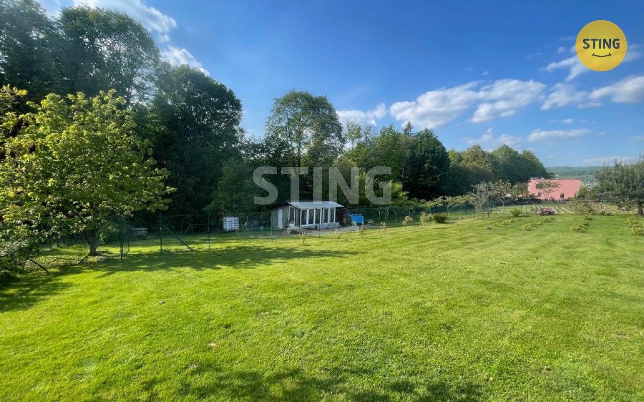 Pozemky pro bydlení, Hrádek, 1 500 m²