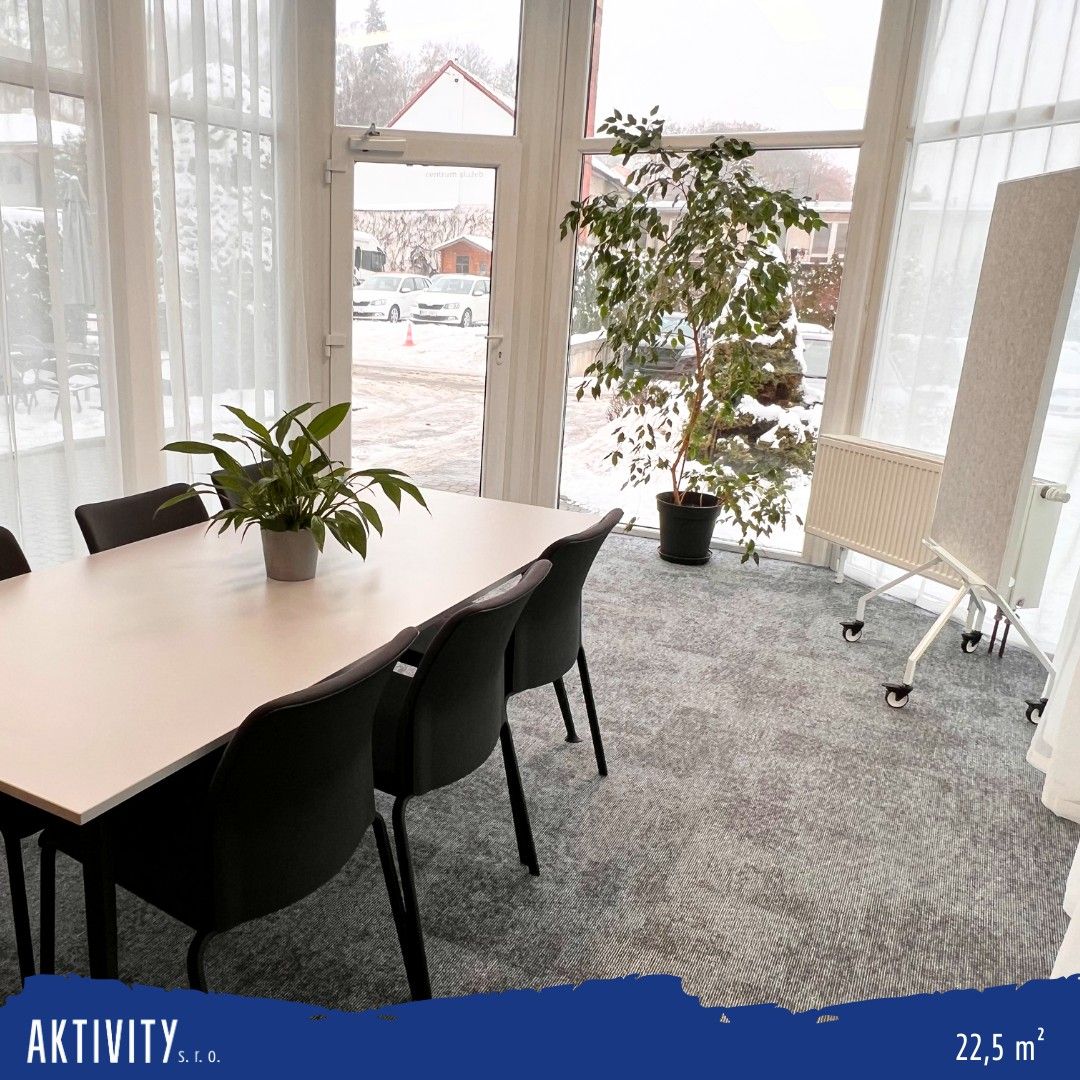 Pronájem kancelář - Třebíč, 674 01