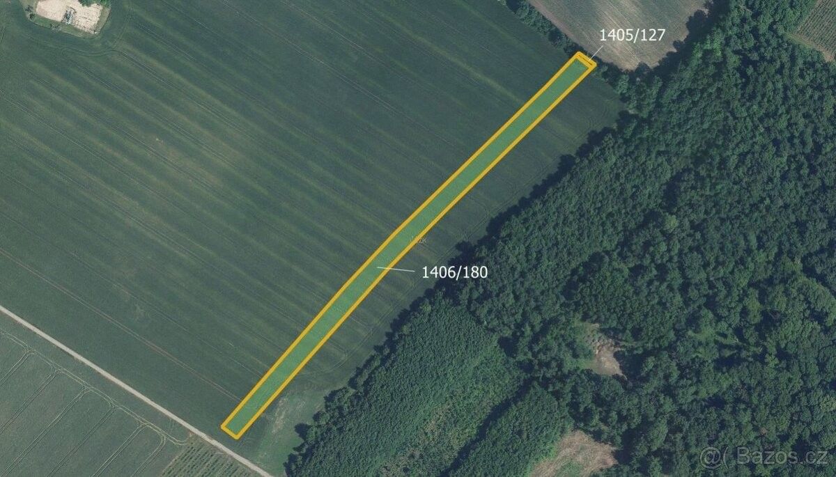 Pozemky pro bydlení, Starý Poddvorov, 696 16