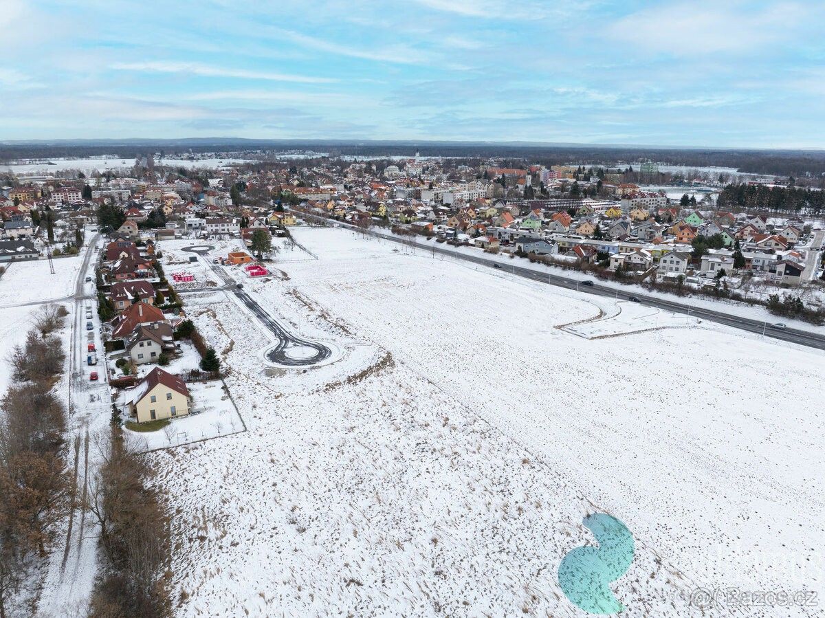 Prodej pozemek - Třeboň, 379 01, 741 m²