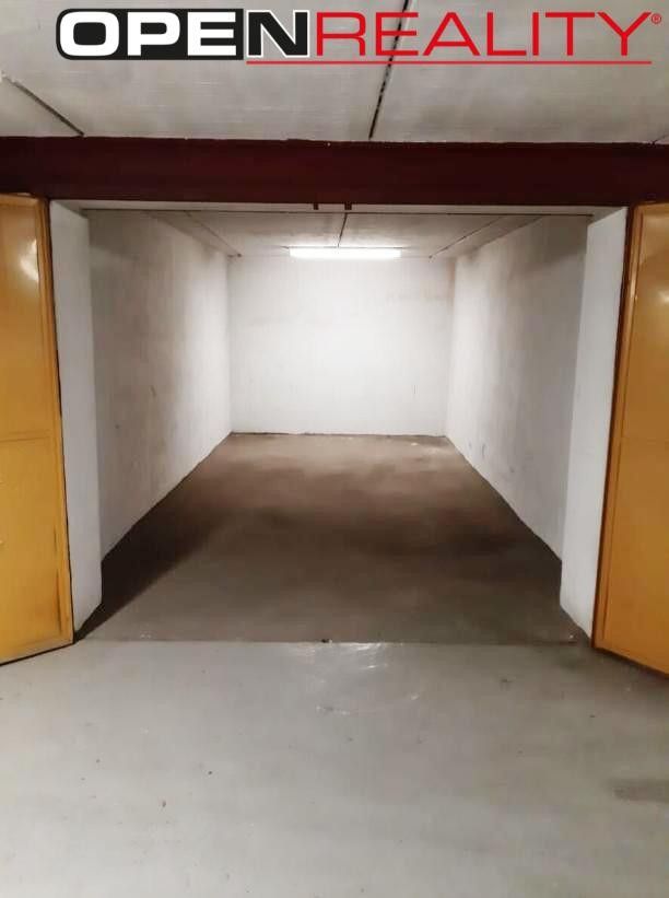 Garáže, K Ládví, Praha, 17 m² - 2