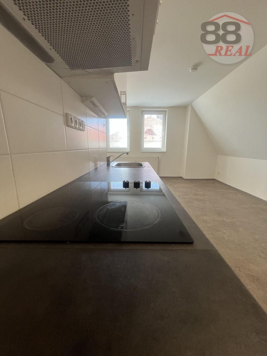 Byt 2+kk · 51 m² · Nádražní, Klášterec nad Ohří - 2