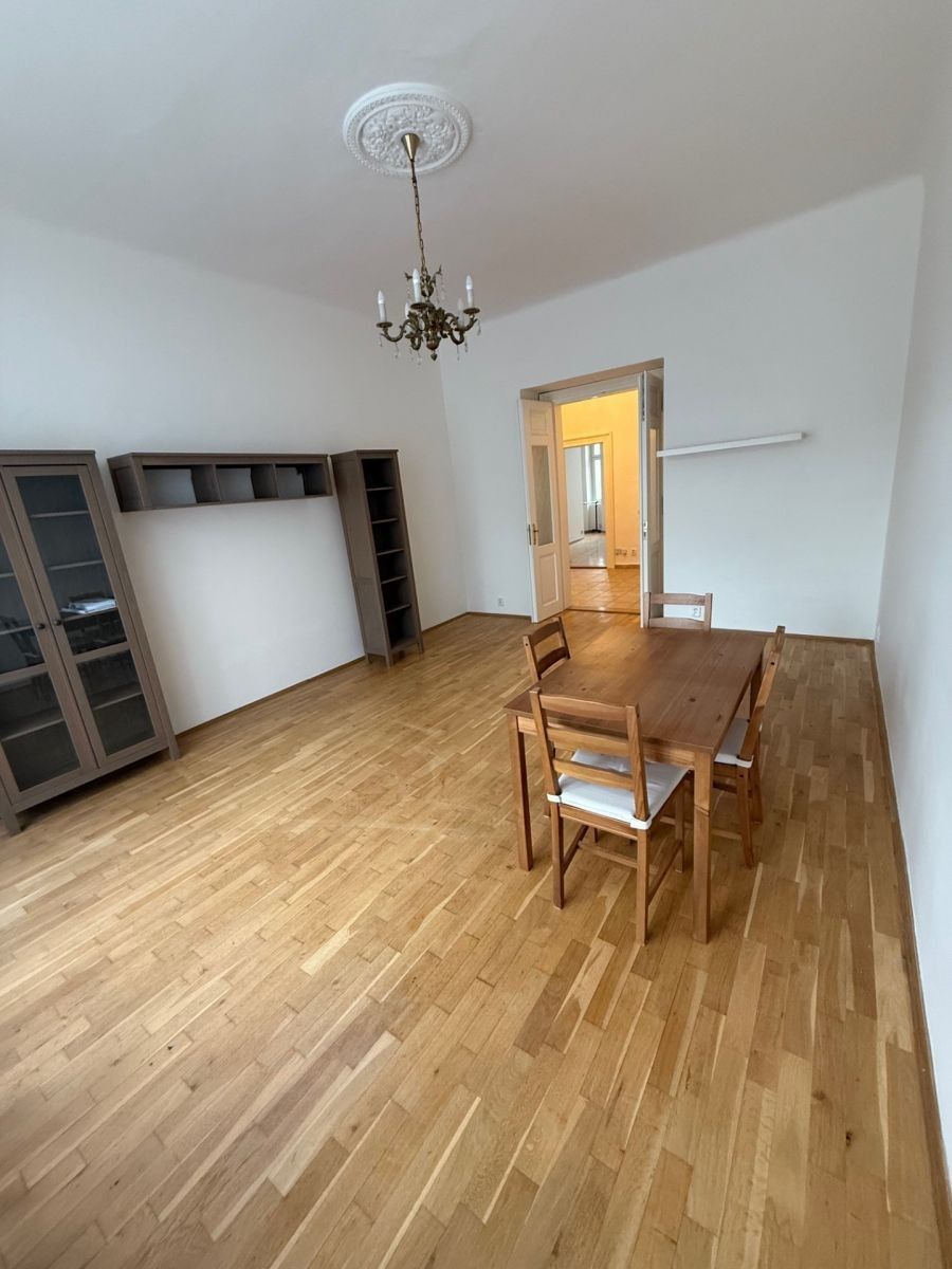 Byt 2+1 · 85 m² · Ruská, Praha - Vršovice - 2
