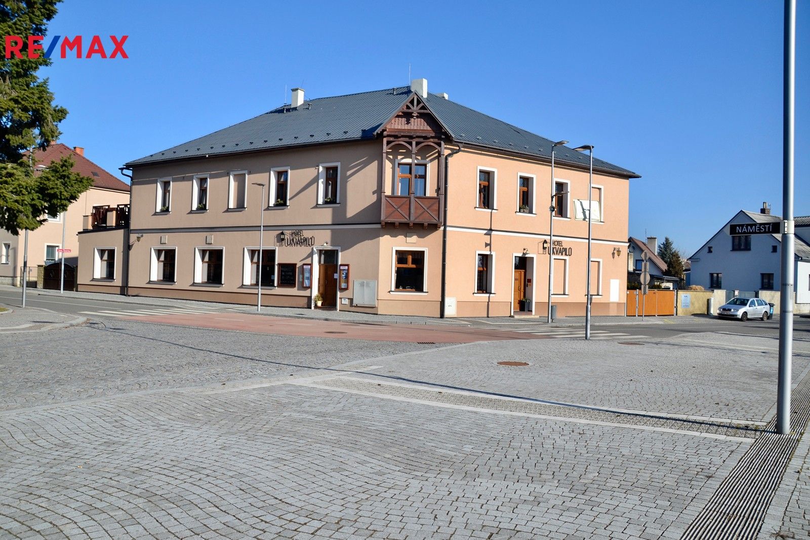 Restaurace, Jana Švermy, Mnichovo Hradiště, 310 m²