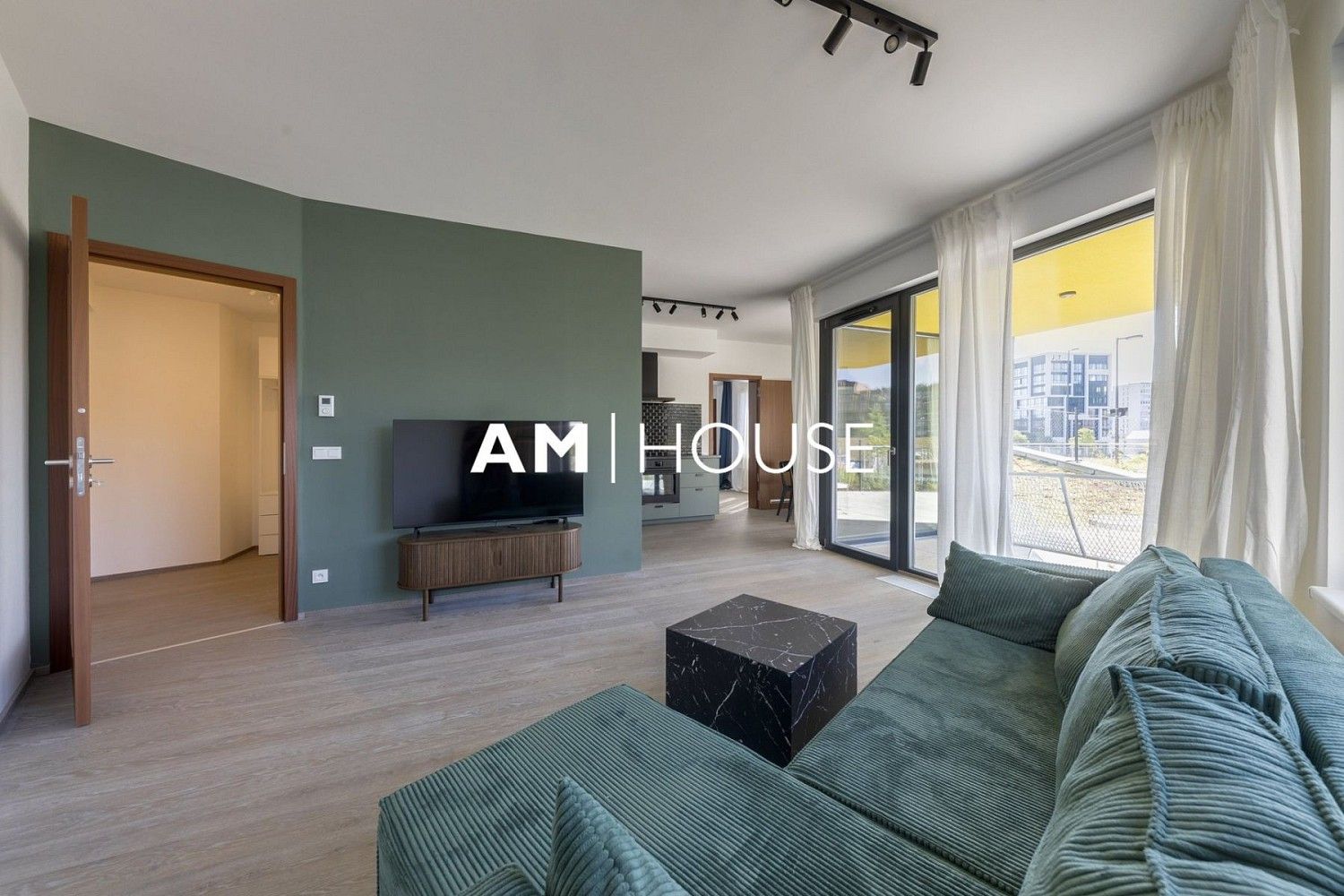 2+kk, Praha - Karlín, okres Praha 8, Hlavní město Praha, 66 m² - 1