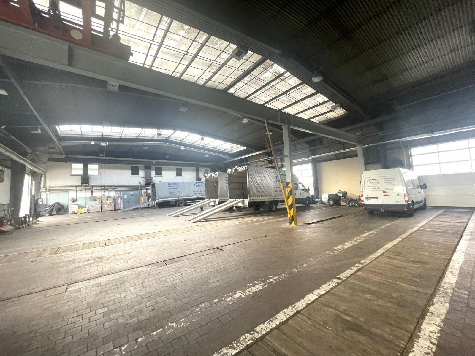 Pronájem výrobní prostory - Tábor, 1 287 m²