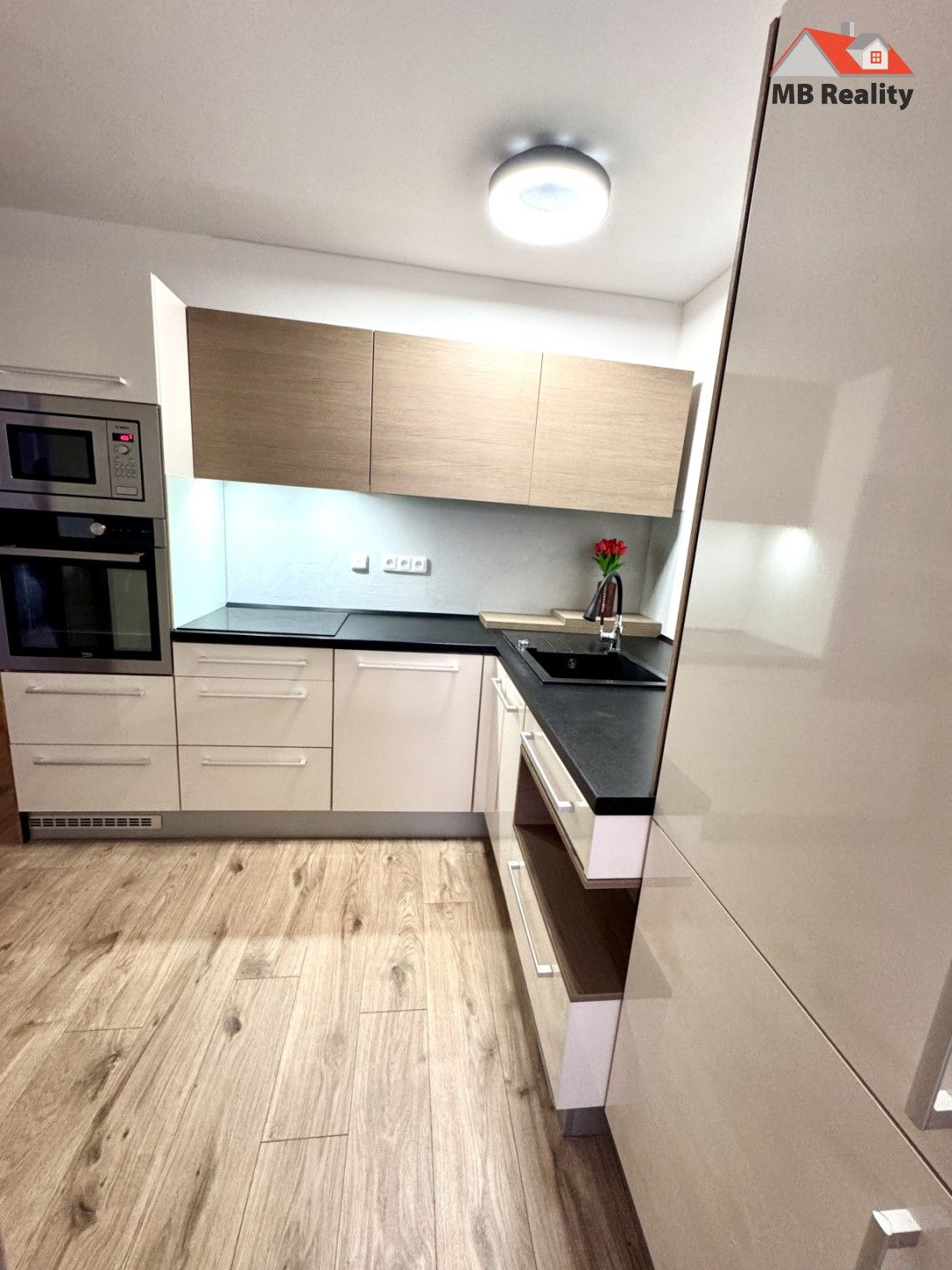 Pronájem byt 2+1 - Jana Palacha, Mladá Boleslav, 68 m² - 5