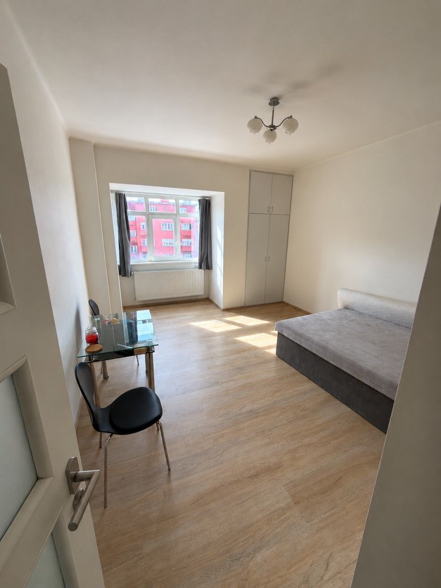 1+kk, 5. května, Praha - Nusle, 31 m² - 1