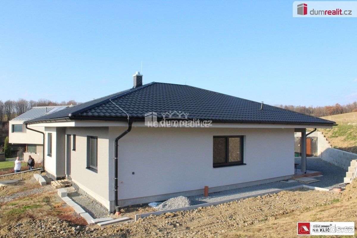 Rodinný dům · Hradčovice, 687 33 - 4