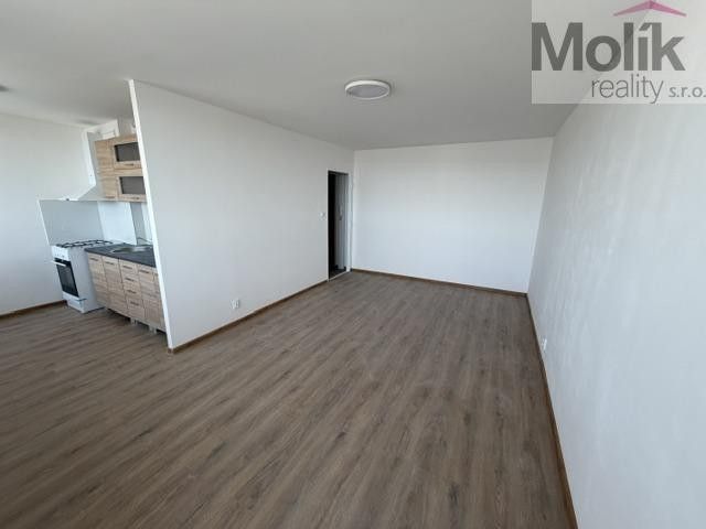 Byt 1+kk · 36 m² · Rozmarýnová, Most - 3