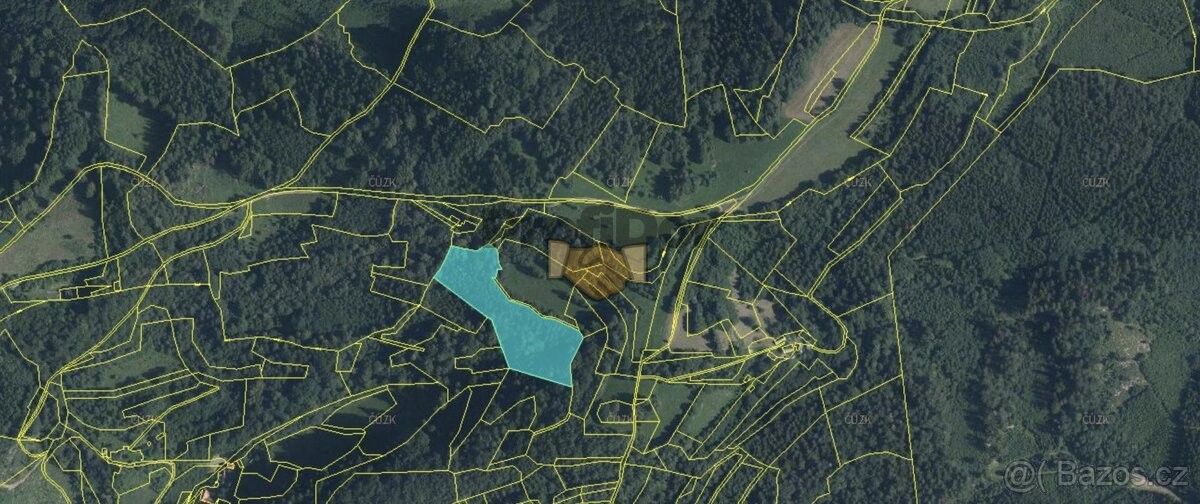 Prodej pozemek pro bydlení - Hovězí, 756 01