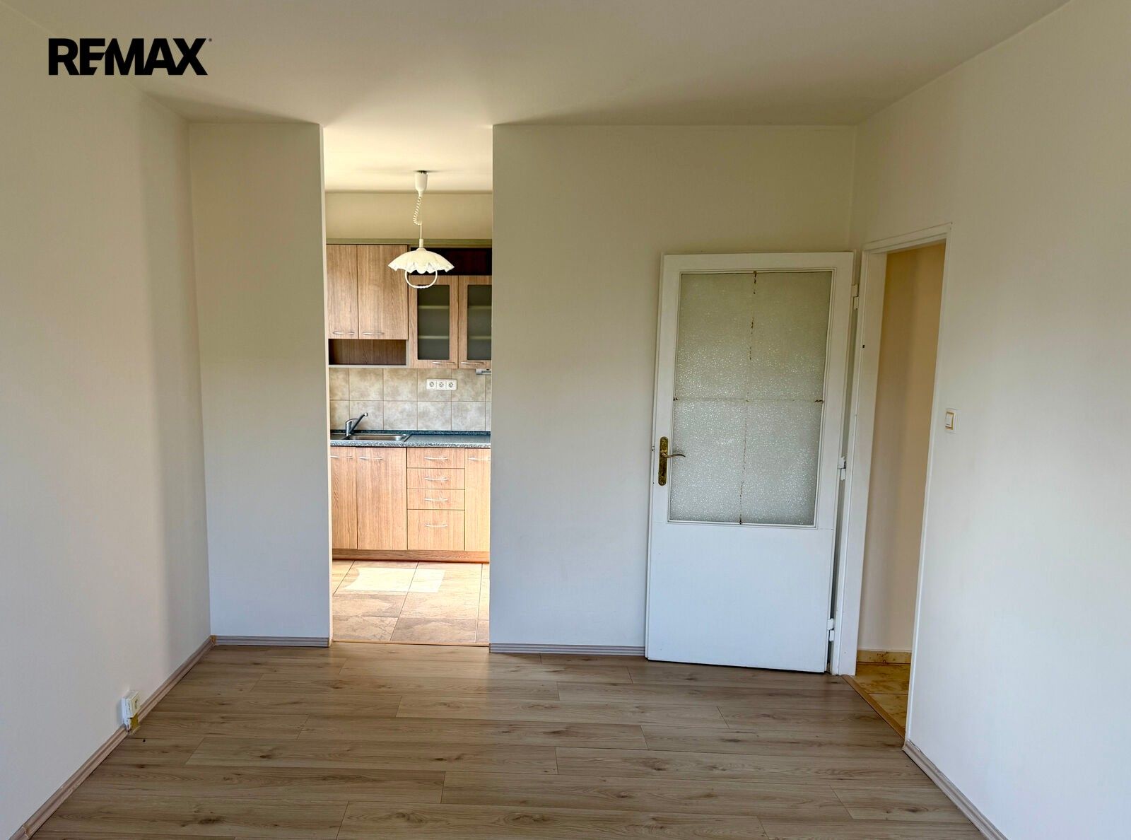 Byt 2+1 · 42 m² · Kostřínská 583, Praha Bohnice - 3