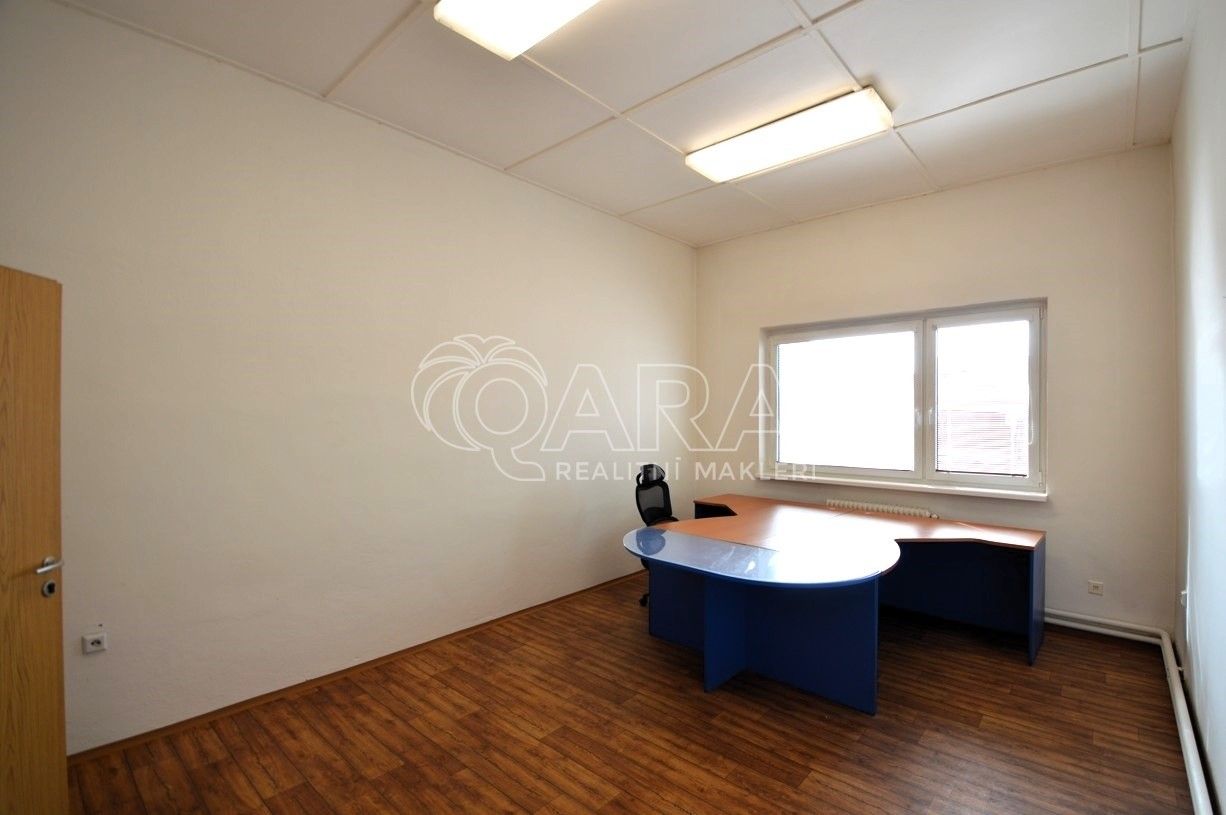 Pronájem kancelář - Průmyslová 862, Kosmonosy, 18 m²