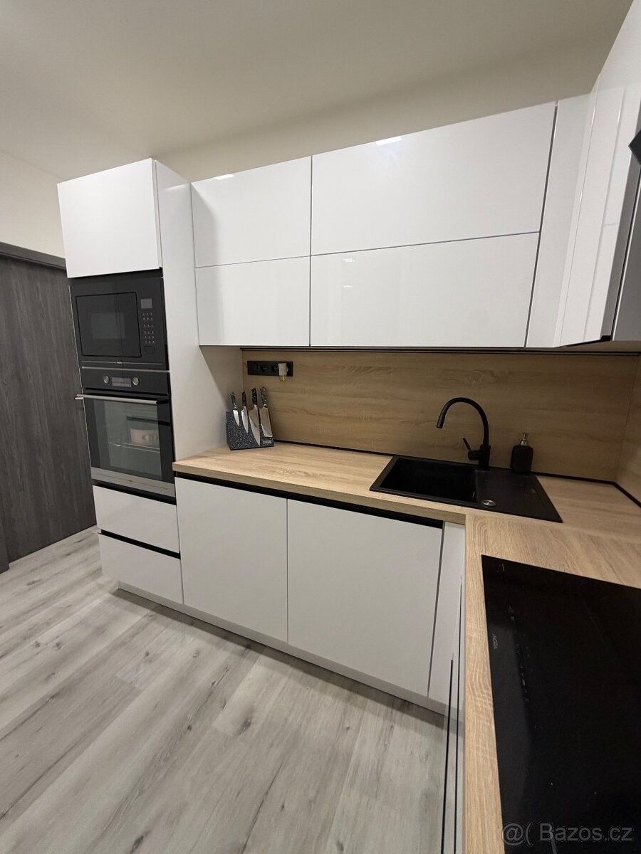 Prodej byt - Ostrava, 708 00