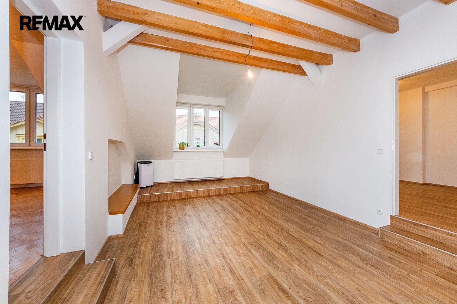 3+1, Praha - Smíchov, okres Praha 5, Hlavní město Praha, 111 m² - 2