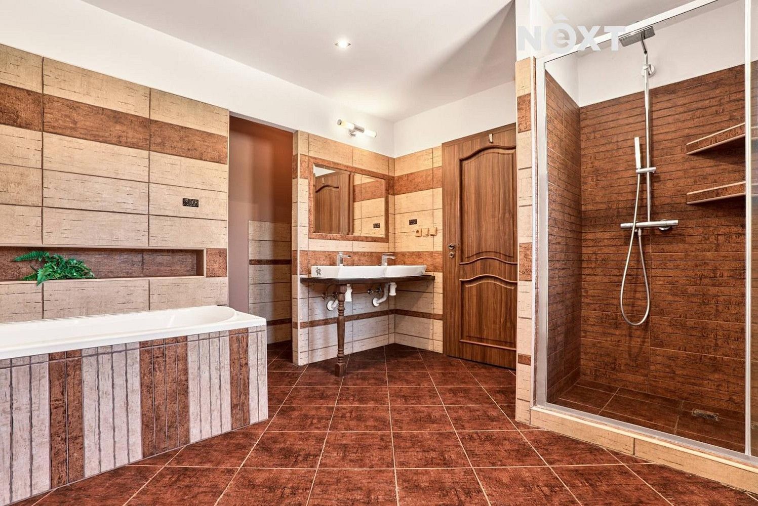 Prodej byt 6+kk a více - Lomnice, okres Sokolov, Karlovarský kraj, 134 m² - 5