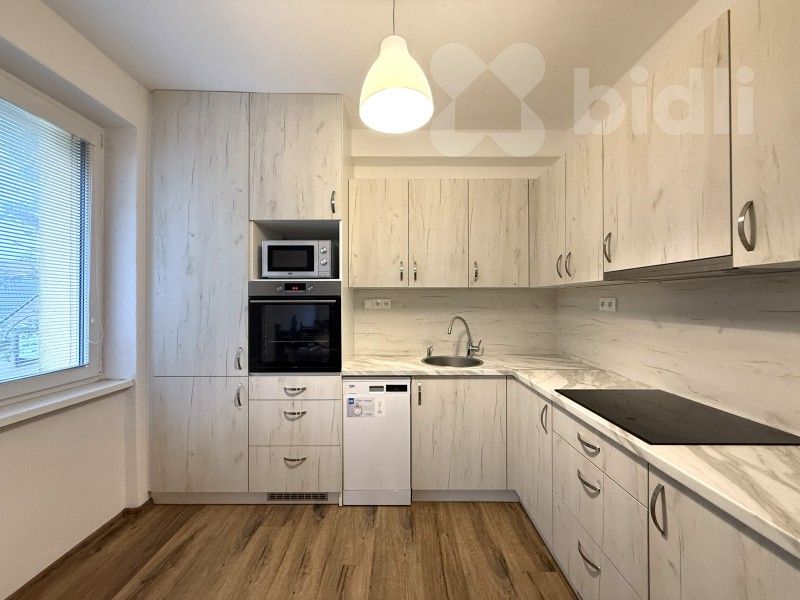 3+1, Nádražní, Jablunkov, 65 m²