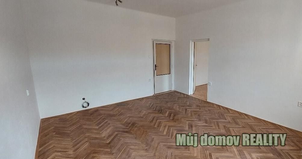 Pronájem byt 2+kk - Pod Kavalírkou, Praha, 43 m²