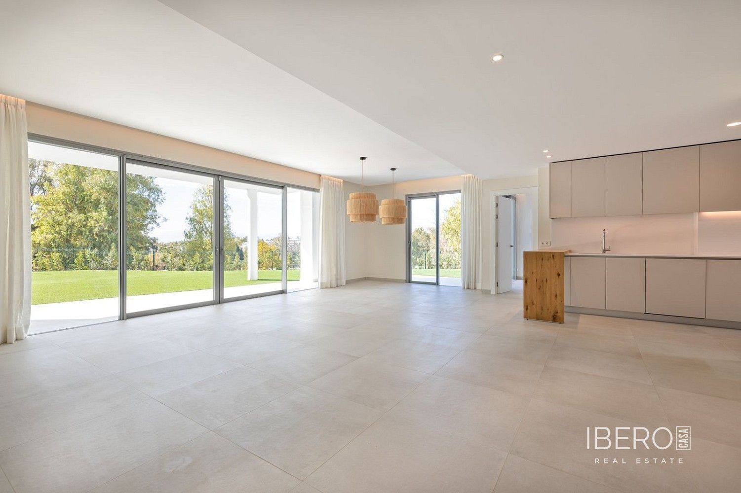 Rodinný dům · 349 m² · San Pedro de Alcántara, ES - 3