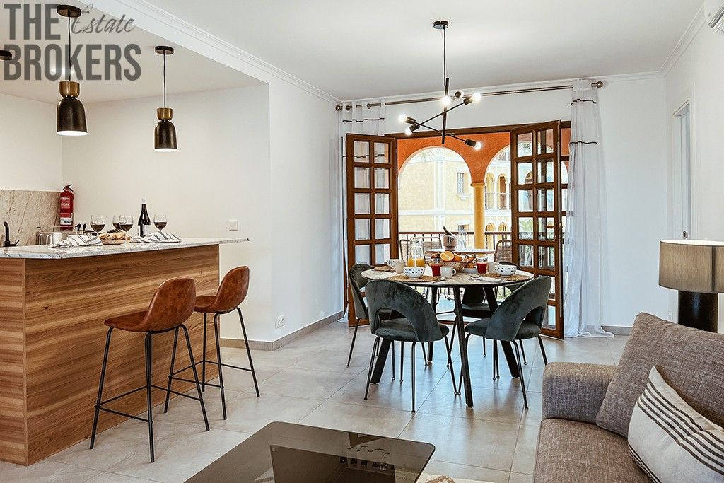 Prodej byt - 987 66, Zahraničí