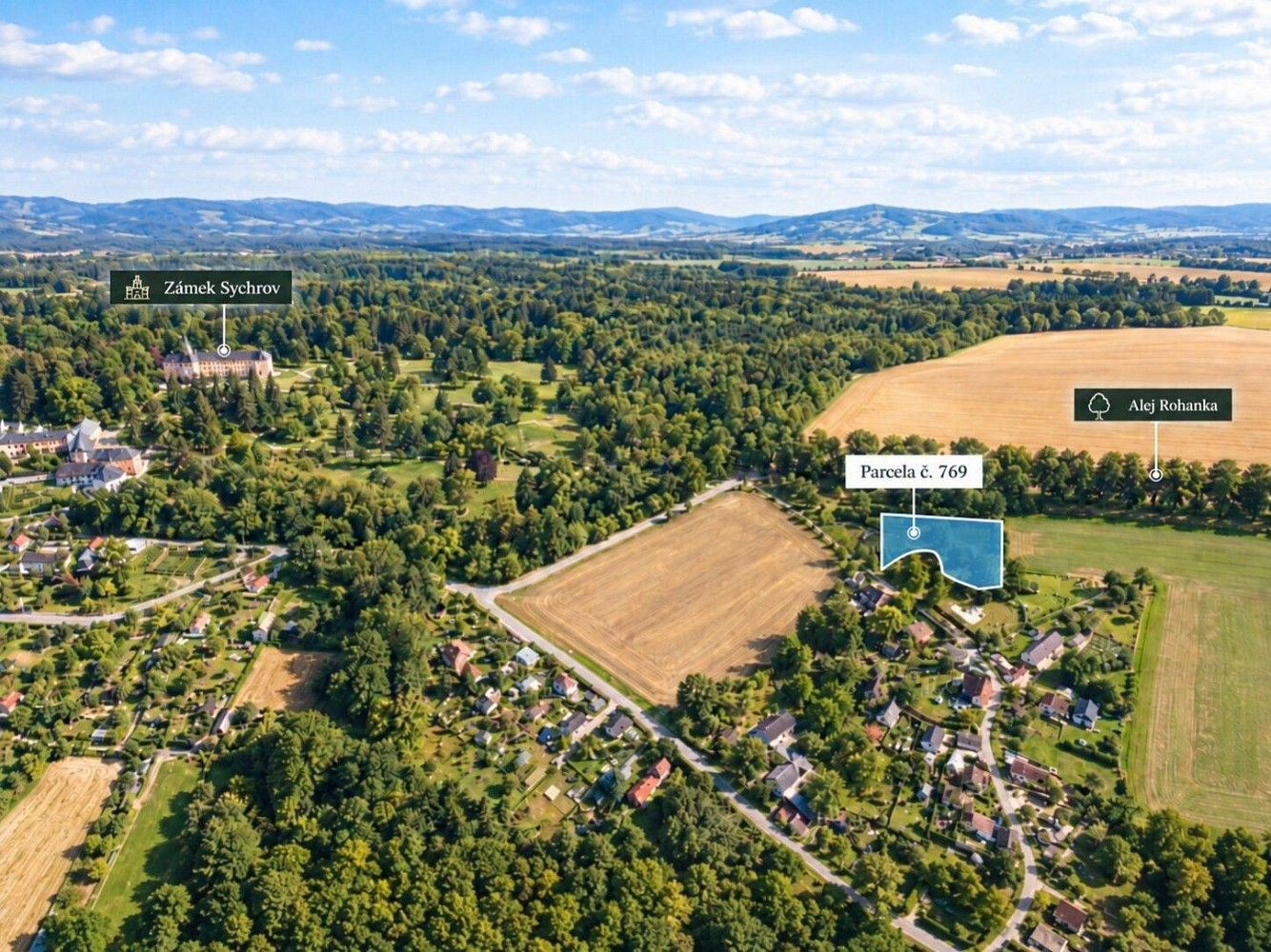 Komerční pozemek, 2 559 m²