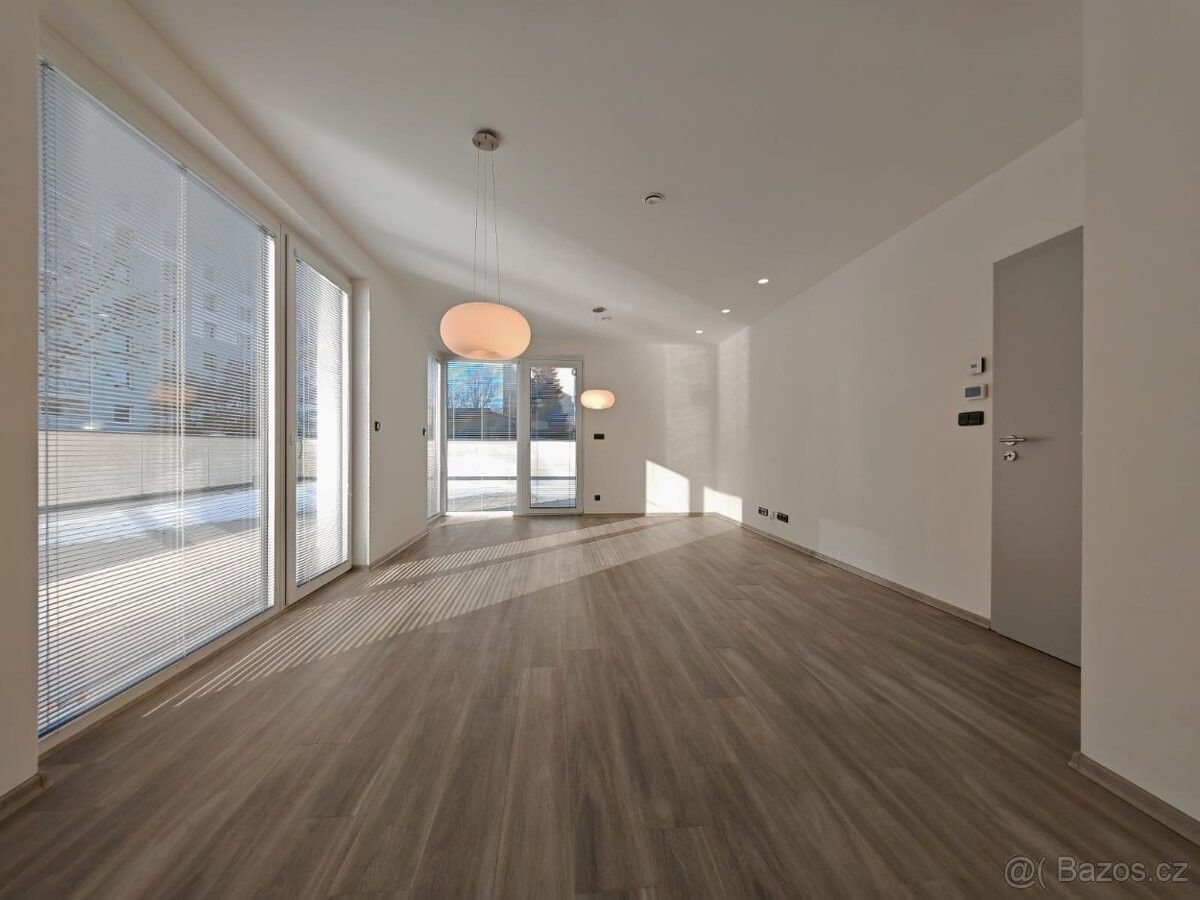 Pronájem byt - Svitavy, 568 02