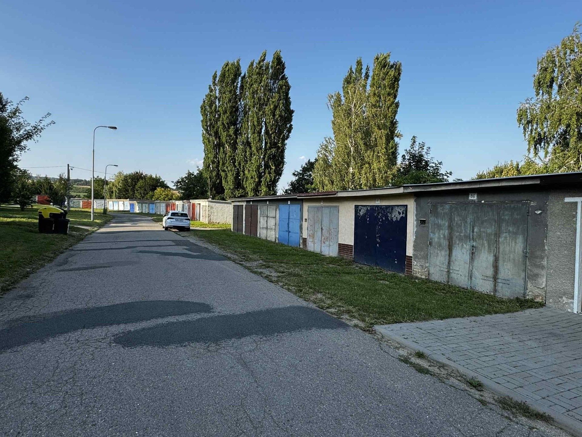 Prodej garáž - Víta Nejedlého, Vyškov, 18 m²