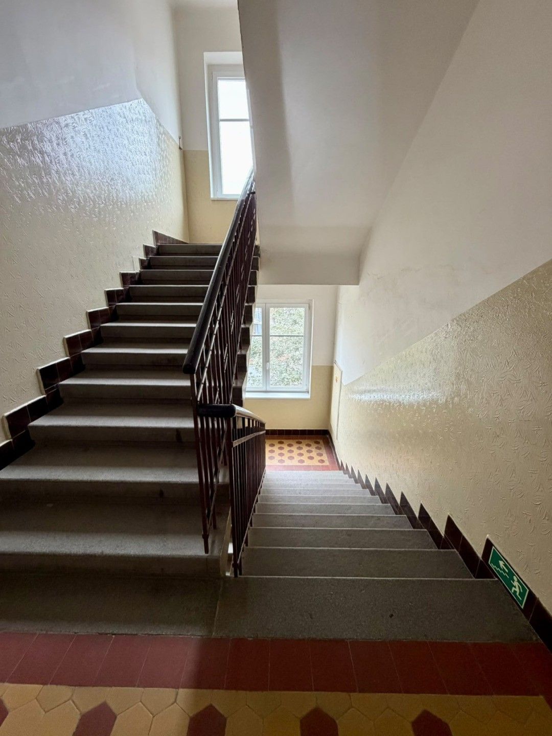 Byt 2+kk · 57 m² · Na břehu, Praha - 4
