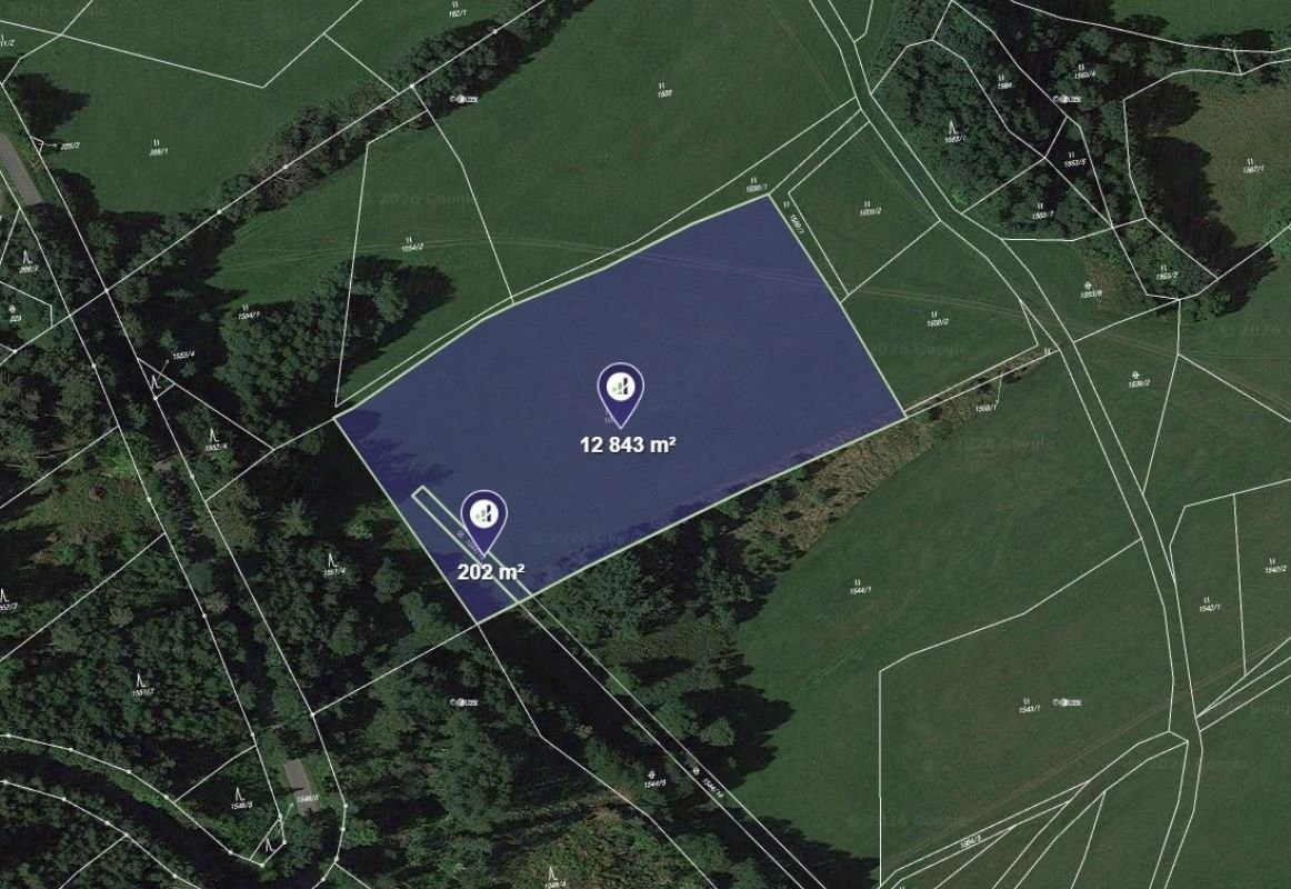 Louka, 12 944 m²