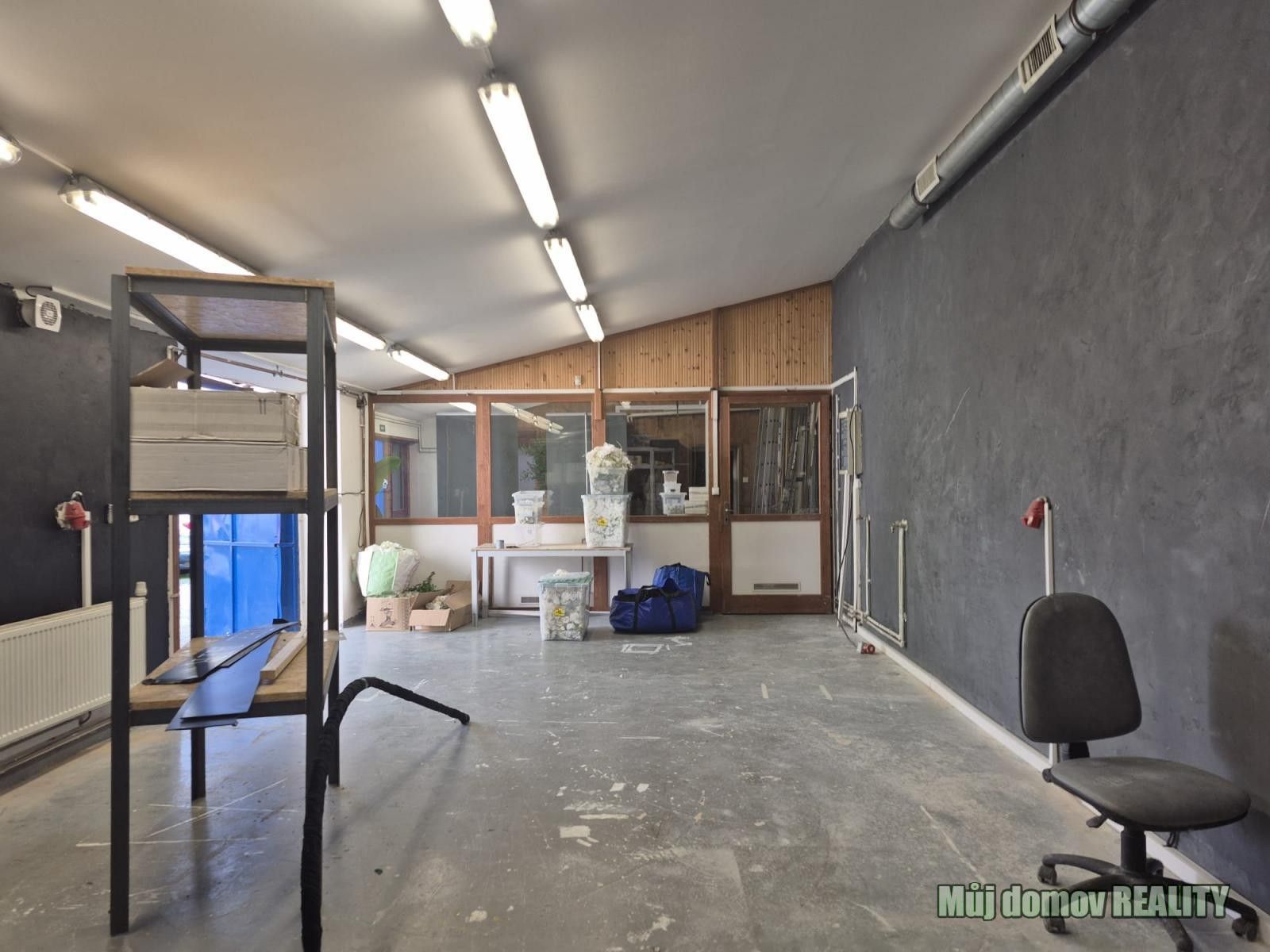 Pronájem sklad - Beranových, Praha, 60 m²